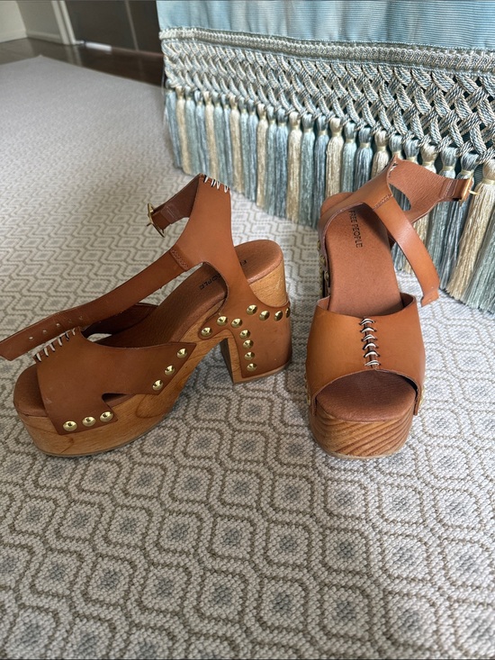 Free People Shoes - Free People Tan Leather Platform Clog Sandals with Stud Accents